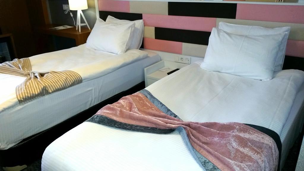 Manhattan Hotel Ankara Værelse billede
